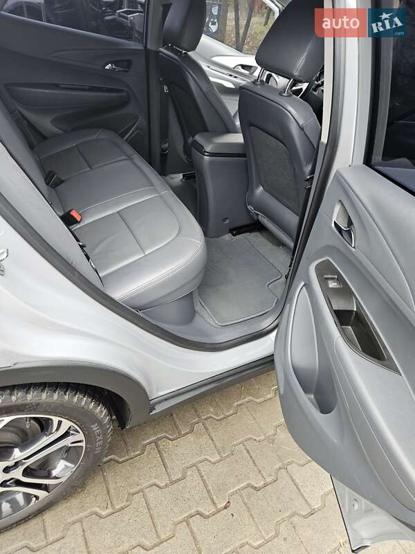 Хетчбек Chevrolet Bolt EV 2021 в Львові