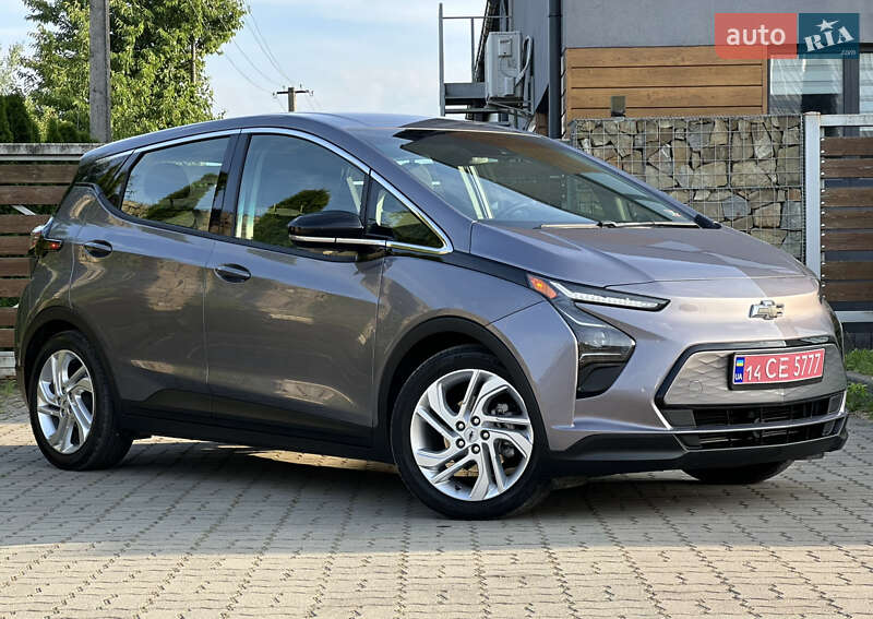 Хэтчбек Chevrolet Bolt EV 2023 в Стрые