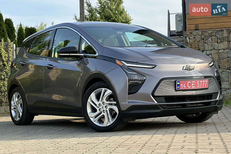 Хэтчбек Chevrolet Bolt EV 2023 в Стрые