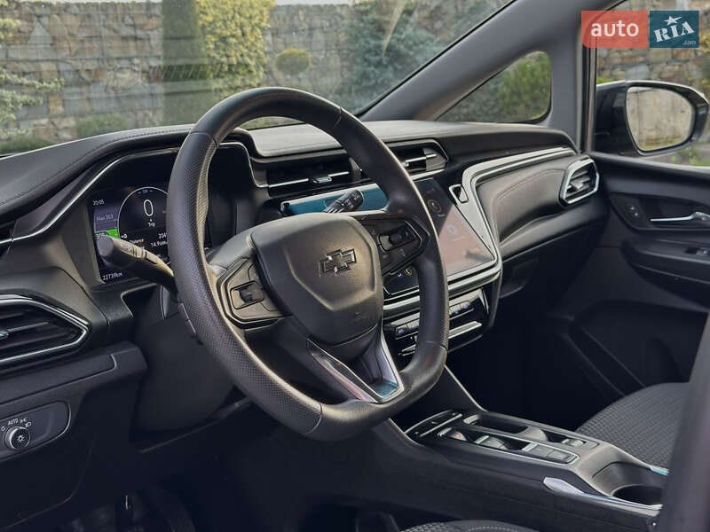 Хэтчбек Chevrolet Bolt EV 2023 в Стрые