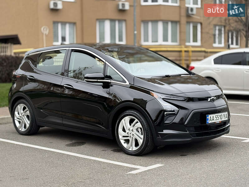 Хетчбек Chevrolet Bolt EV 2023 в Києві