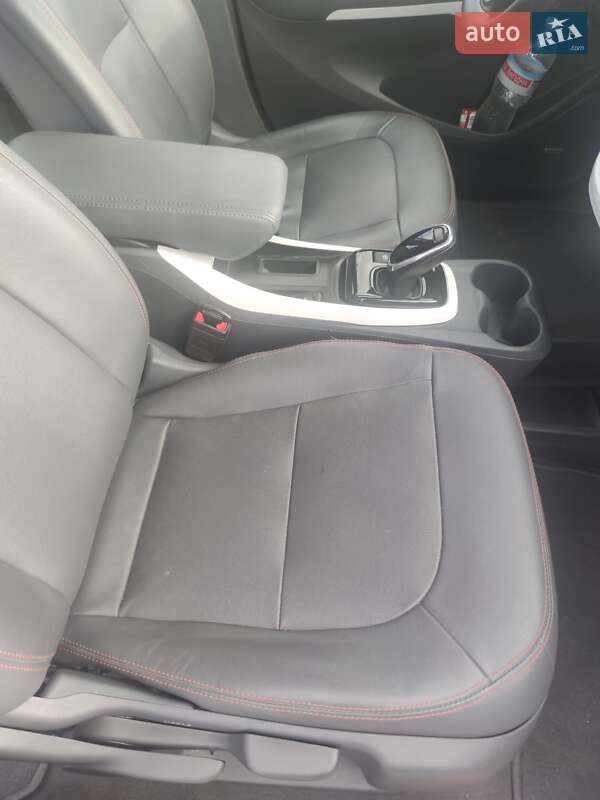 Хэтчбек Chevrolet Bolt EV 2020 в Кривом Роге