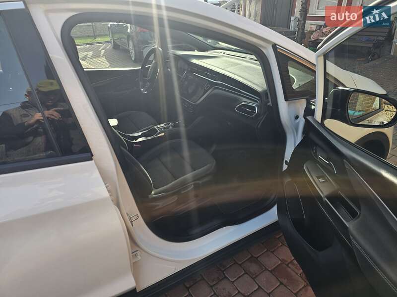 Позашляховик / Кросовер Chevrolet Bolt EV 2022 в Тернополі фото 14 Позашляховик / Кросовер Chevrolet Bolt EV 2022 в Тернополі