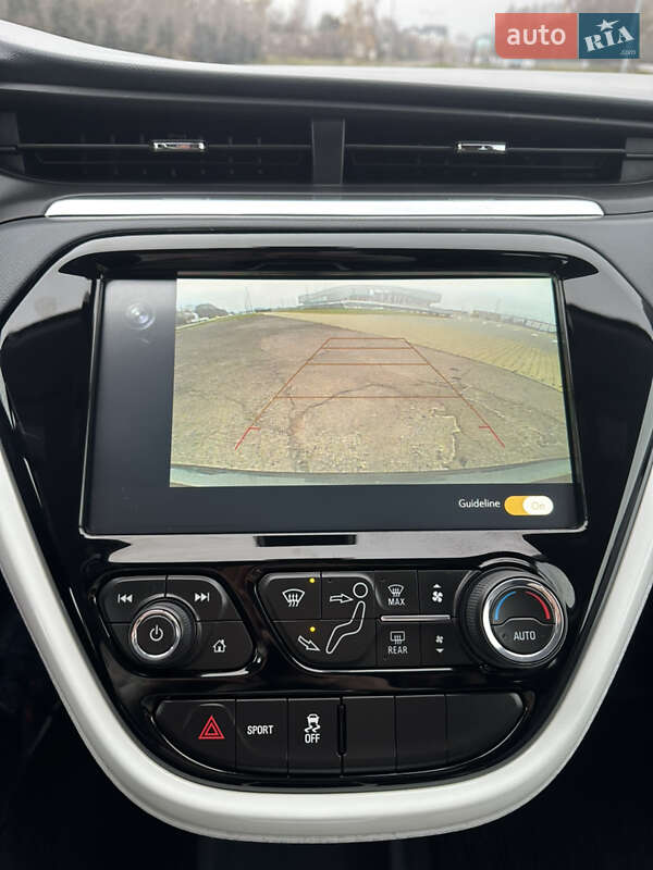 Хэтчбек Chevrolet Bolt EV 2018 в Львове фото 20 Хэтчбек Chevrolet Bolt EV 2018 в Львове