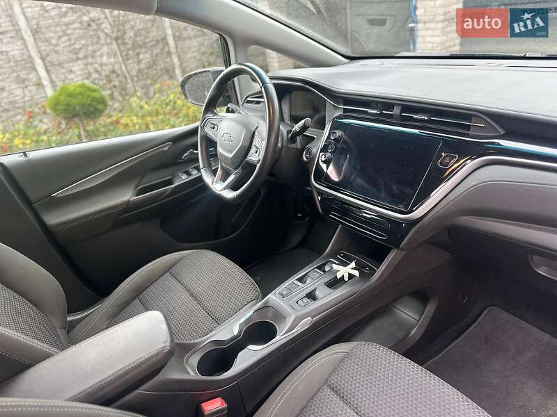 Хэтчбек Chevrolet Bolt EV 2023 в Виннице