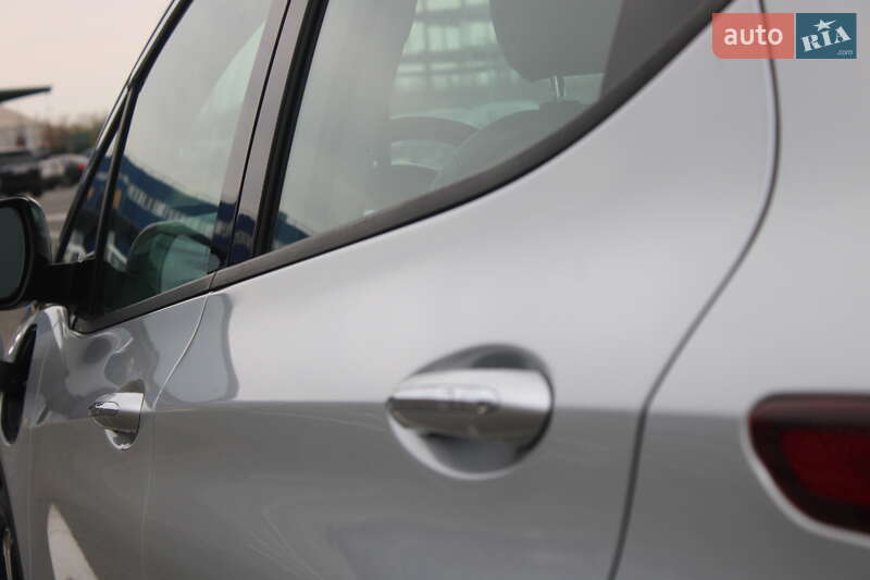 Хетчбек Chevrolet Bolt EV 2017 в Києві