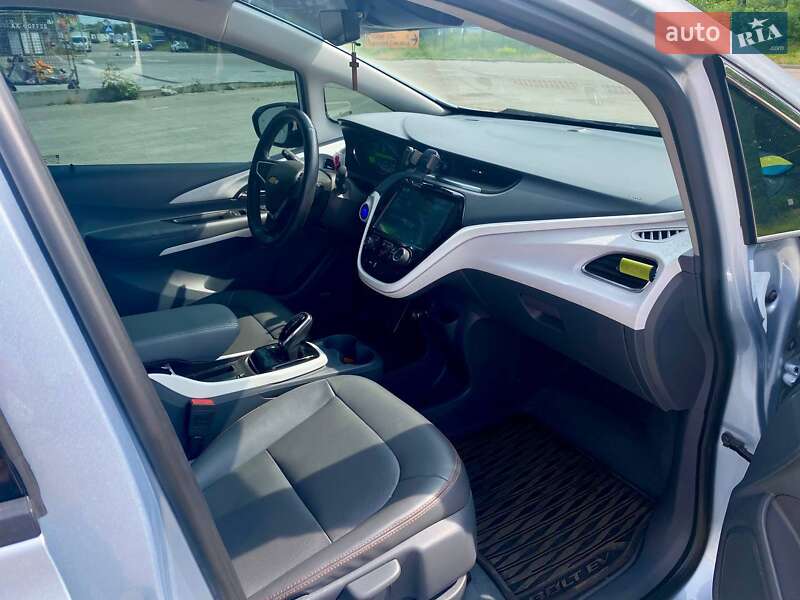 Хетчбек Chevrolet Bolt EV 2017 в Києві