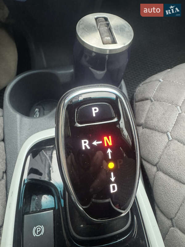 Хетчбек Chevrolet Bolt EV 2017 в Дніпрі