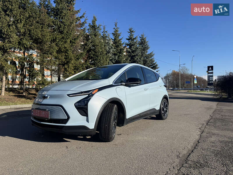 Хэтчбек Chevrolet Bolt EV 2023 в Тернополе