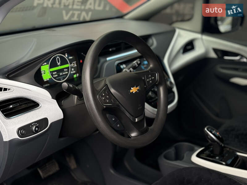 Хэтчбек Chevrolet Bolt EV 2017 в Виннице