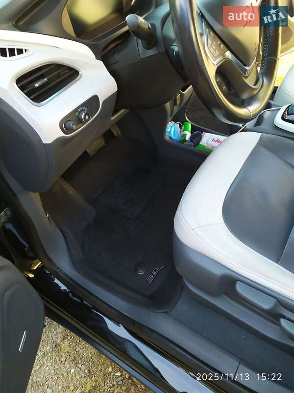 Хетчбек Chevrolet Bolt EV 2018 в Костопілі