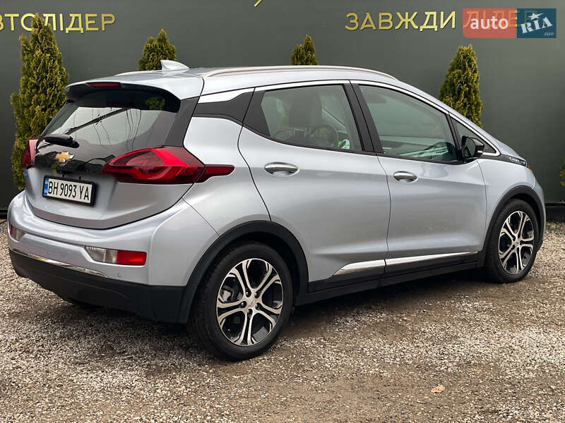 Хэтчбек Chevrolet Bolt EV 2017 в Одессе фото 7 Хэтчбек Chevrolet Bolt EV 2017 в Одессе