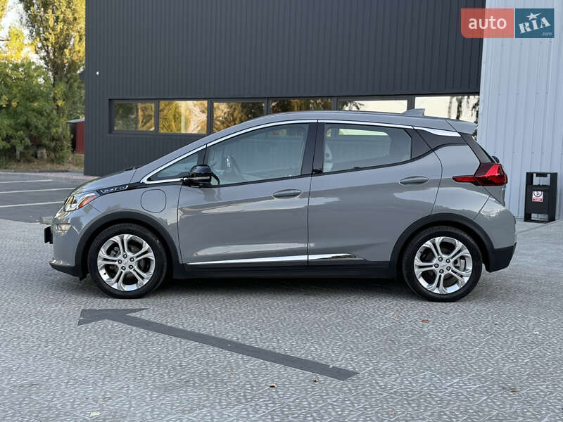 Хэтчбек Chevrolet Bolt EV 2021 в Ровно
