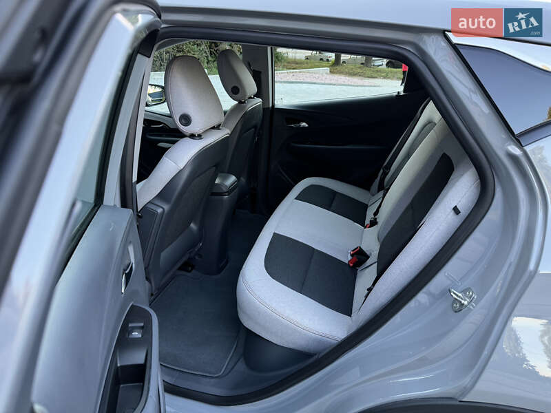 Хэтчбек Chevrolet Bolt EV 2021 в Ровно