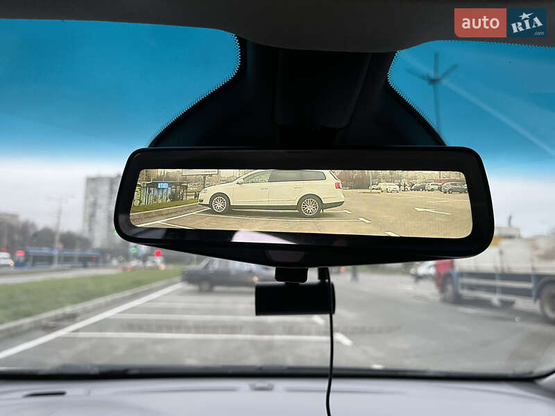 Хэтчбек Chevrolet Bolt EV 2016 в Киеве