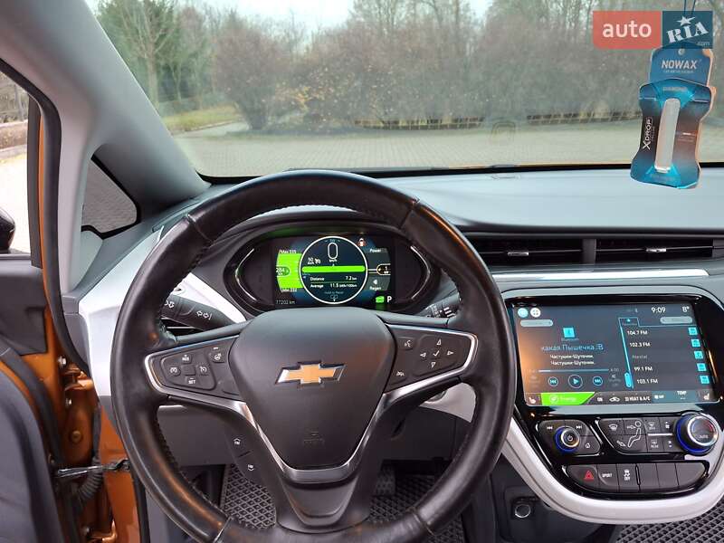 Хетчбек Chevrolet Bolt EV 2016 в Миргороді