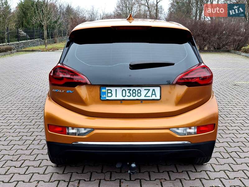 Хетчбек Chevrolet Bolt EV 2016 в Миргороді