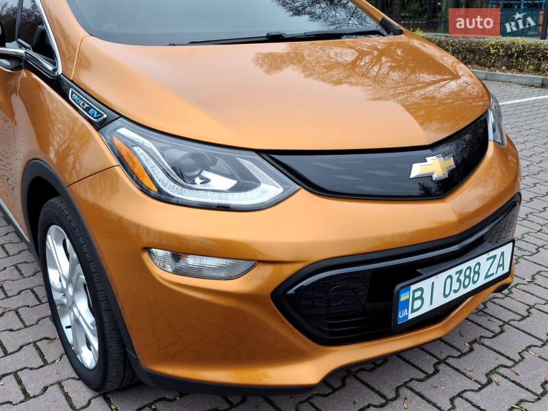 Хетчбек Chevrolet Bolt EV 2016 в Миргороді