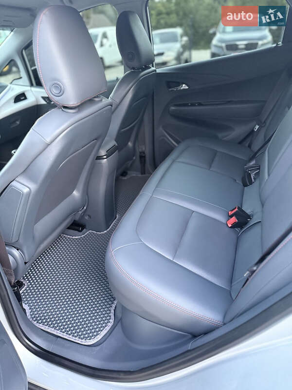 Хетчбек Chevrolet Bolt EV 2017 в Львові