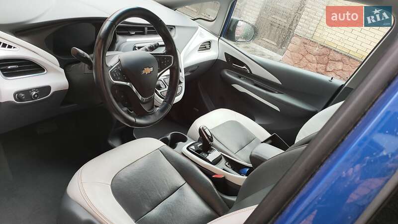 Хэтчбек Chevrolet Bolt EV 2021 в Житомире фото 6 Хэтчбек Chevrolet Bolt EV 2021 в Житомире