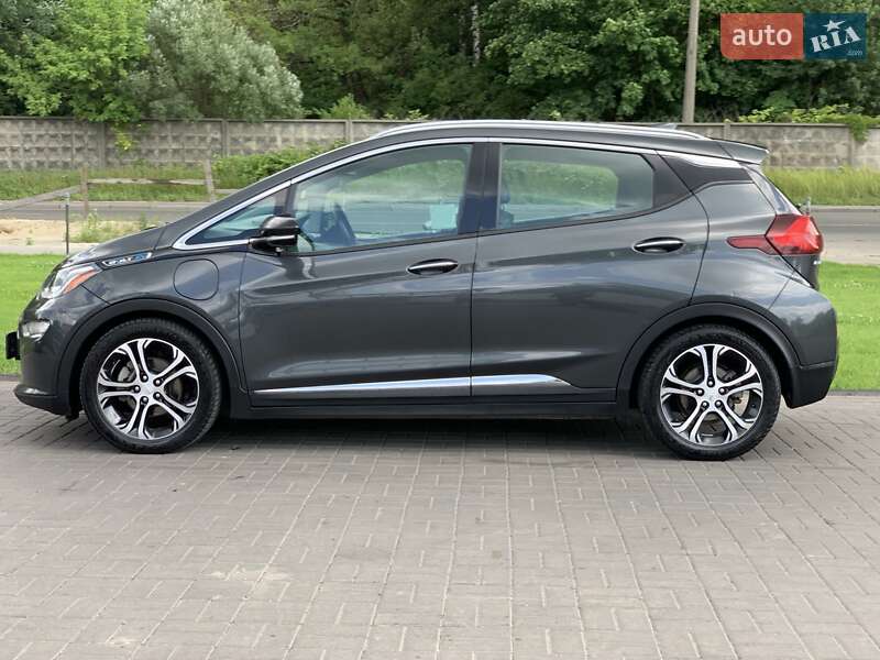 Хэтчбек Chevrolet Bolt EV 2018 в Киеве фото 5 Хэтчбек Chevrolet Bolt EV 2018 в Киеве