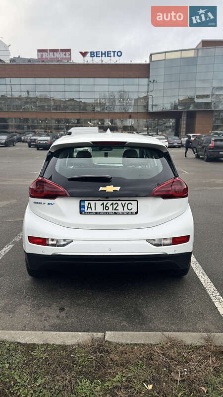 Хэтчбек Chevrolet Bolt EV 2018 в Киеве фото 8 Хэтчбек Chevrolet Bolt EV 2018 в Киеве