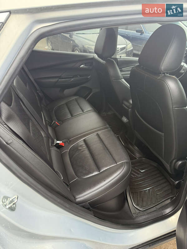 Хэтчбек Chevrolet Bolt EV 2022 в Львове фото 7 Хэтчбек Chevrolet Bolt EV 2022 в Львове