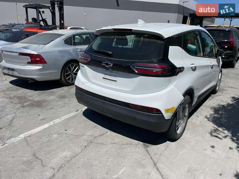 Хэтчбек Chevrolet Bolt EV 2022 в Ирпене