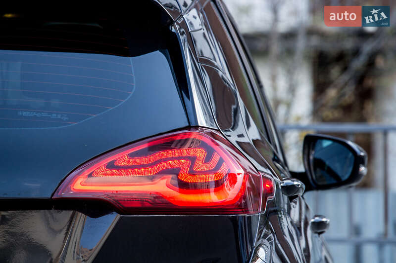 Хэтчбек Chevrolet Bolt EV 2020 в Львове фото 13 Хэтчбек Chevrolet Bolt EV 2020 в Львове