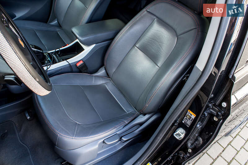 Хэтчбек Chevrolet Bolt EV 2020 в Львове фото 28 Хэтчбек Chevrolet Bolt EV 2020 в Львове