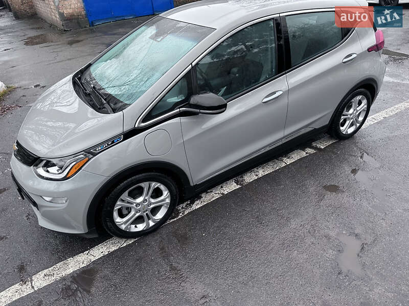 Хетчбек Chevrolet Bolt EV 2020 в Києві