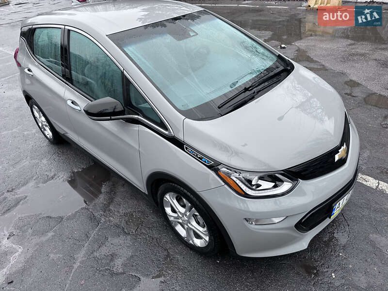 Хетчбек Chevrolet Bolt EV 2020 в Києві