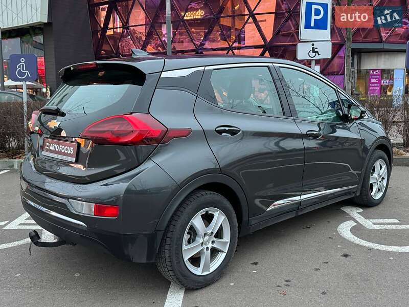 Хэтчбек Chevrolet Bolt EV 2017 в Киеве фото 7 Хэтчбек Chevrolet Bolt EV 2017 в Киеве