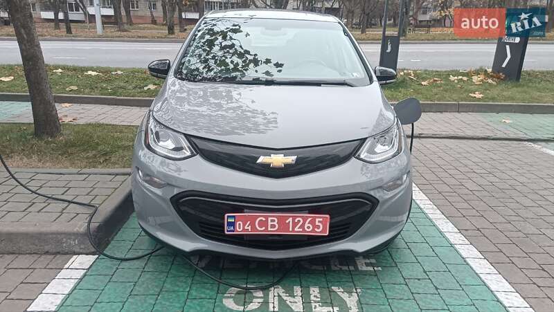 Хэтчбек Chevrolet Bolt EV 2018 в Львове фото 5 Хэтчбек Chevrolet Bolt EV 2018 в Львове