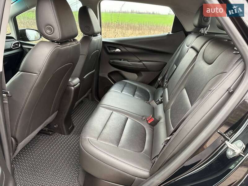 Хэтчбек Chevrolet Bolt EV 2023 в Кропивницком фото 36 Хэтчбек Chevrolet Bolt EV 2023 в Кропивницком