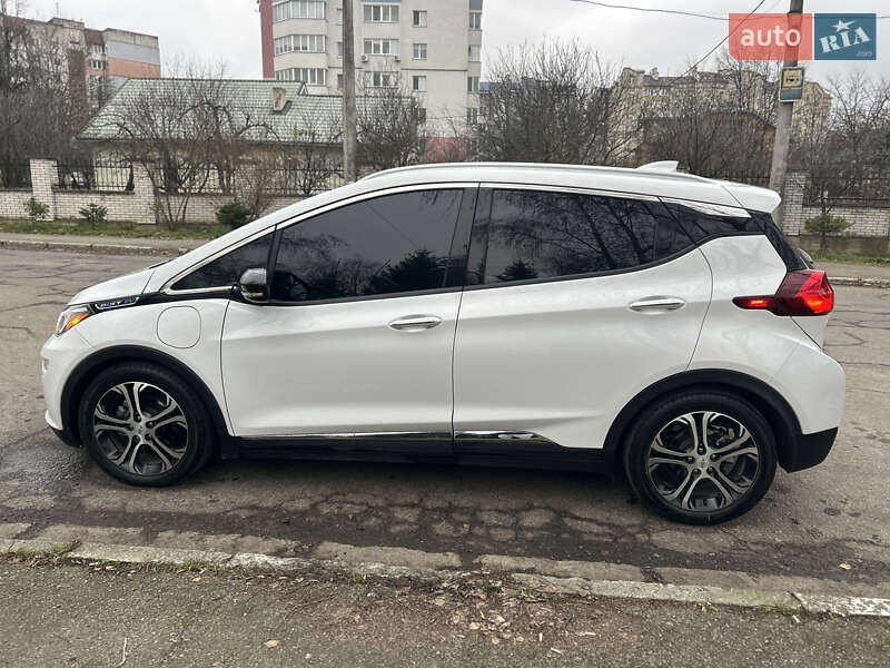 Хэтчбек Chevrolet Bolt EV 2020 в Ивано-Франковске фото 9 Хэтчбек Chevrolet Bolt EV 2020 в Ивано-Франковске