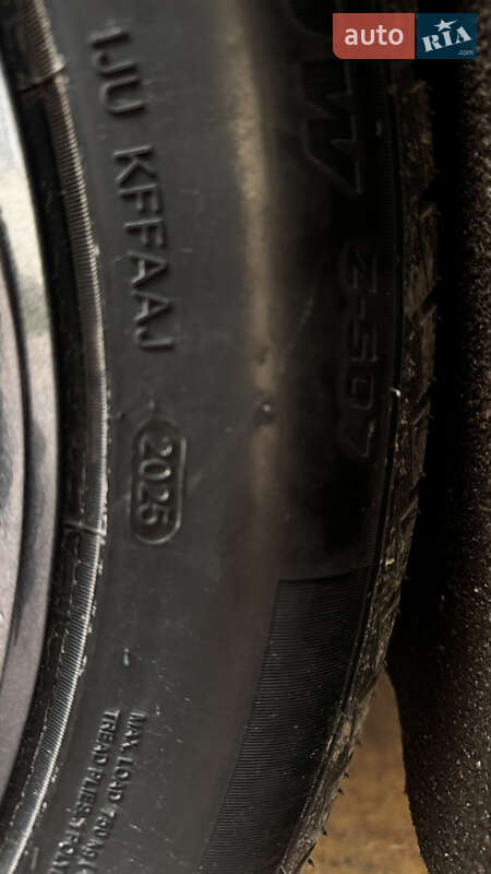 Хетчбек Chevrolet Bolt EV 2023 в Хмельницькому фото 17 Хетчбек Chevrolet Bolt EV 2023 в Хмельницькому