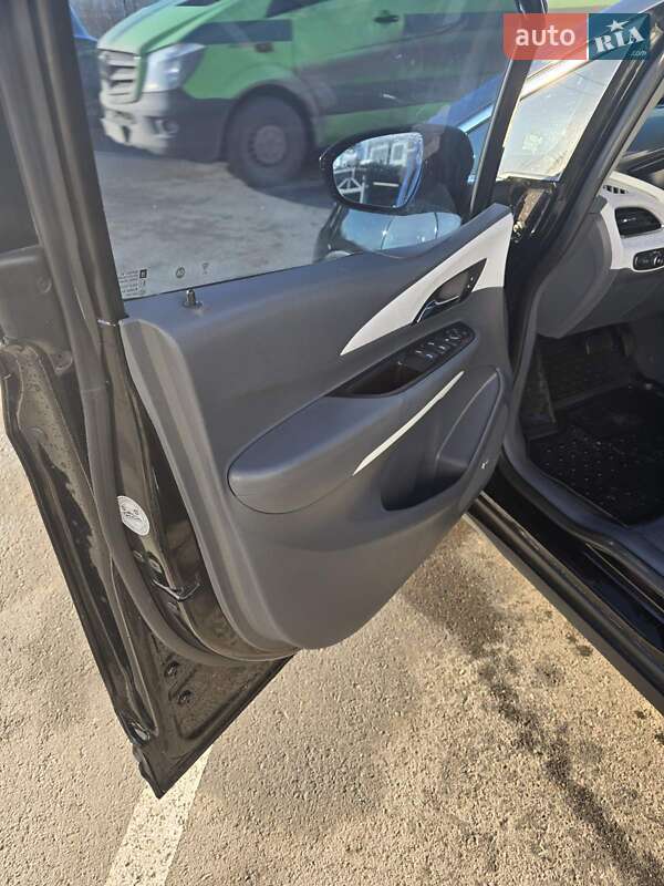 Хетчбек Chevrolet Bolt EV 2020 в Вінниці