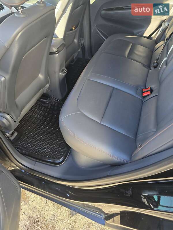 Хетчбек Chevrolet Bolt EV 2020 в Вінниці