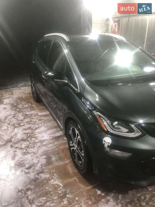 Хэтчбек Chevrolet Bolt EV 2017 в Николаеве