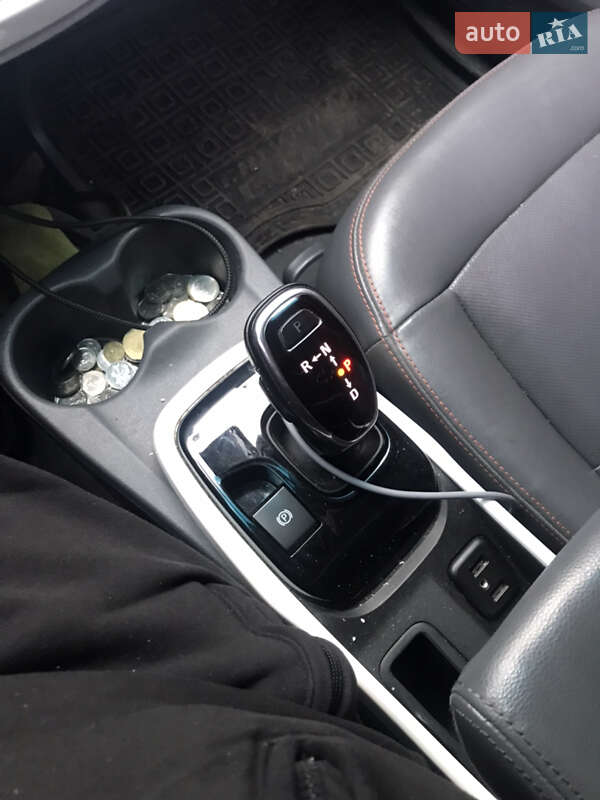 Хэтчбек Chevrolet Bolt EV 2017 в Николаеве