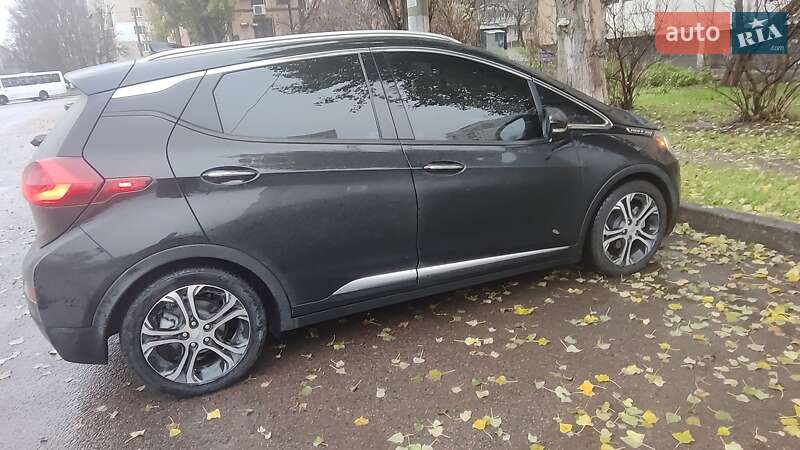 Хэтчбек Chevrolet Bolt EV 2018 в Одессе фото 2 Хэтчбек Chevrolet Bolt EV 2018 в Одессе