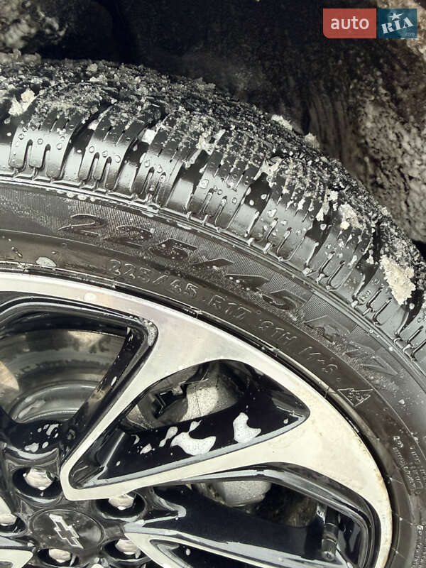 Хетчбек Chevrolet Bolt EV 2023 в Києві