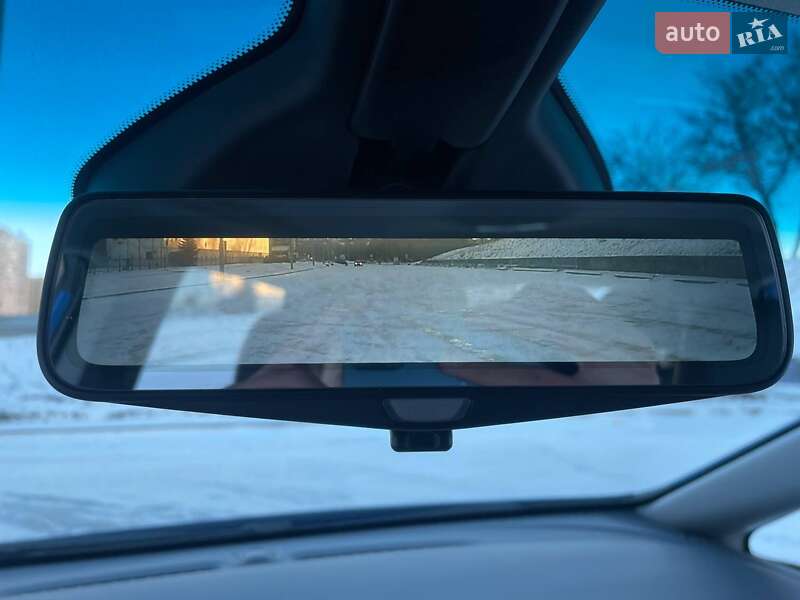 Хэтчбек Chevrolet Bolt EV 2017 в Киеве