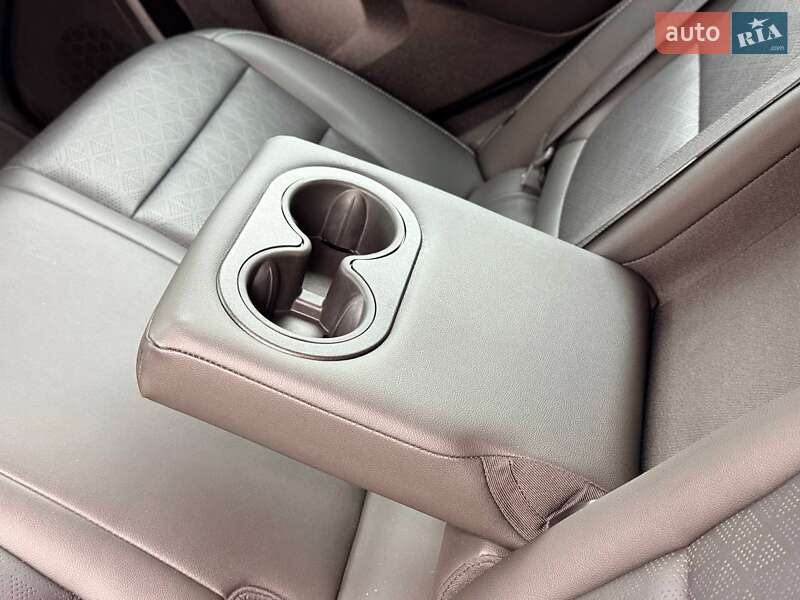 Хэтчбек Chevrolet Bolt EV 2023 в Кривом Роге