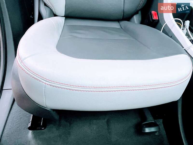 Хетчбек Chevrolet Bolt EV 2017 в Києві