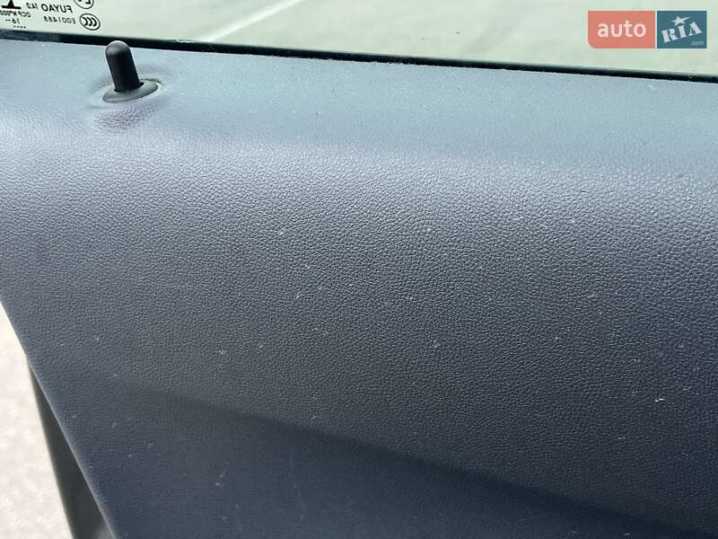 Хетчбек Chevrolet Bolt EV 2017 в Києві