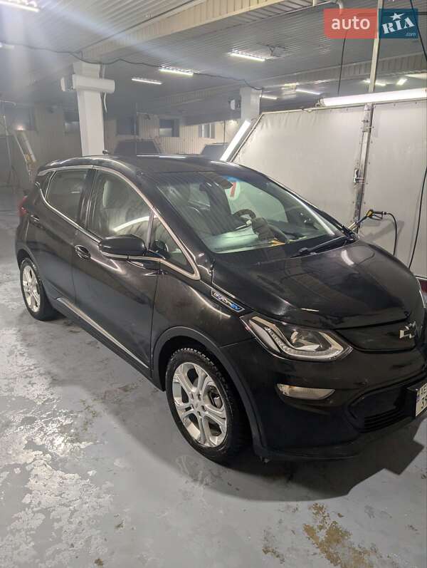 Хетчбек Chevrolet Bolt EV 2020 в Кам'янському фото 2 Хетчбек Chevrolet Bolt EV 2020 в Кам'янському