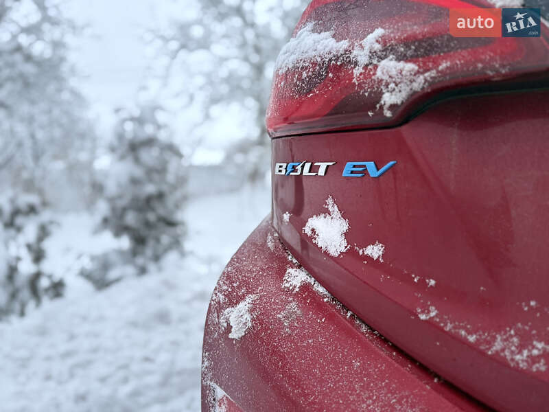 Хэтчбек Chevrolet Bolt EV 2020 в Дрогобыче
