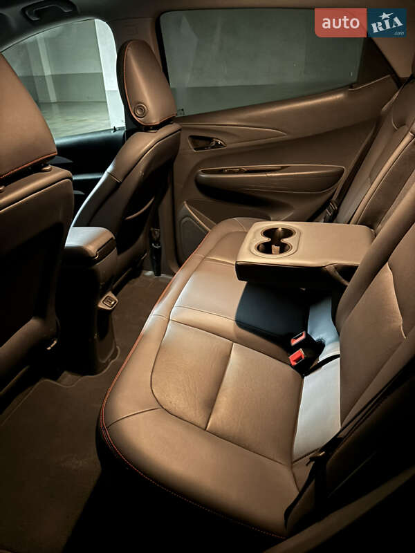 Хетчбек Chevrolet Bolt EV 2020 в Львові